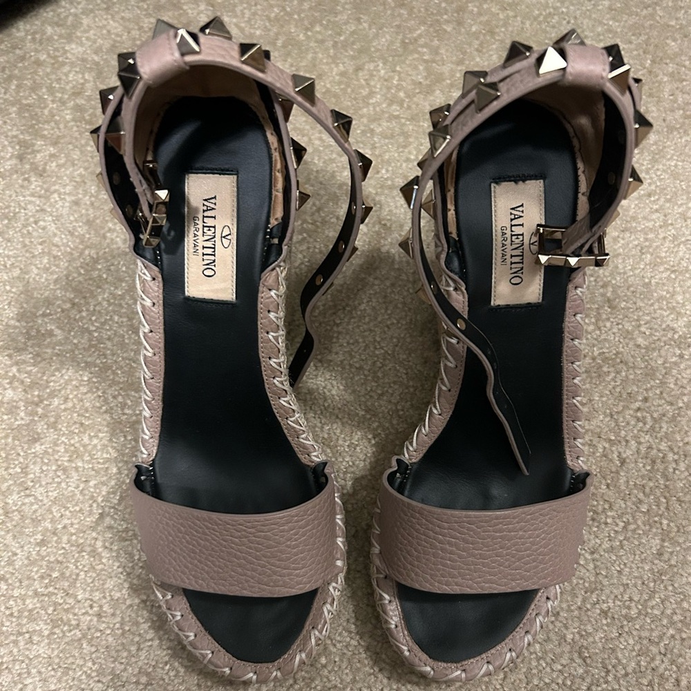 Valentino Rockstud wedges